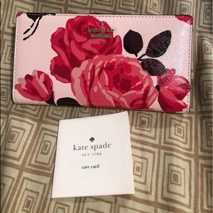 Kate Spade Cameron Street Roses wallet